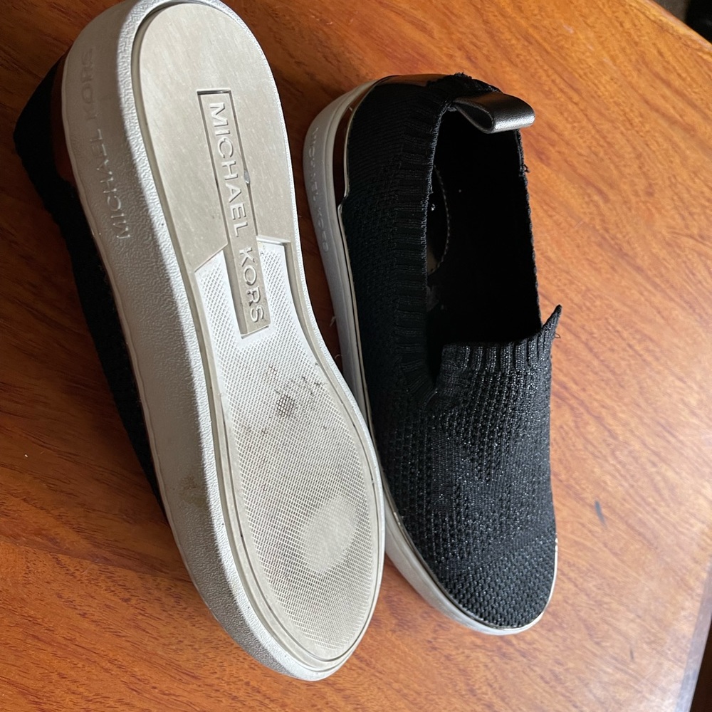 Michael Kors comfortable mesh tennis shoe slip on